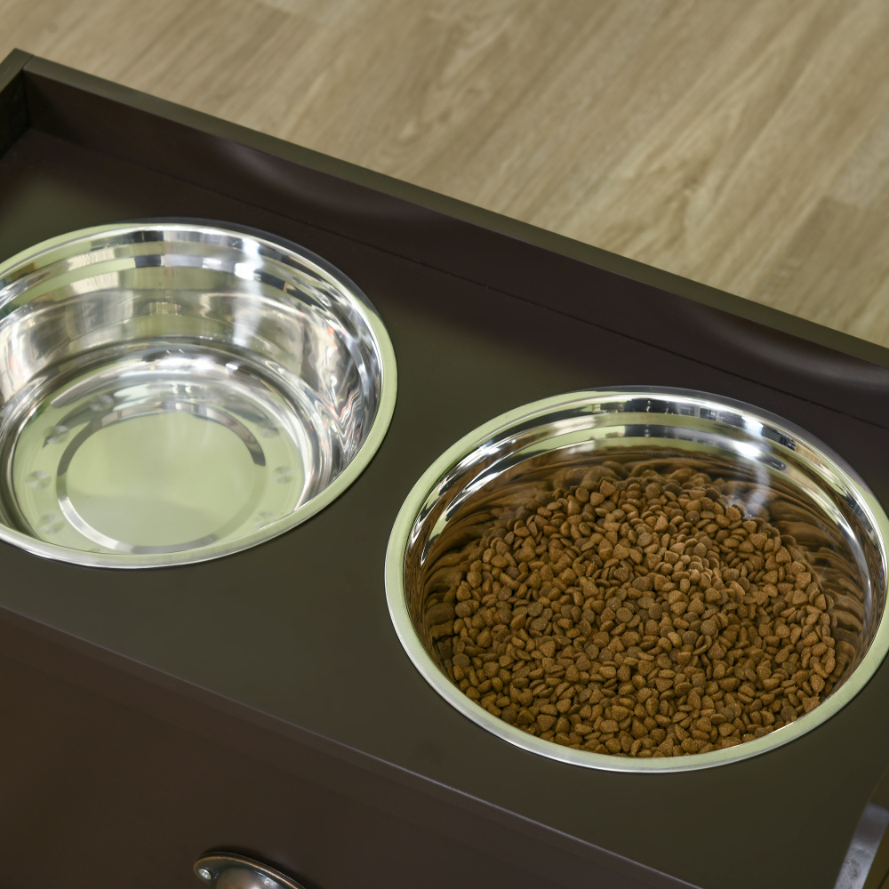 Dog food station with storage  - Food Storage Locker recensione e prezzo