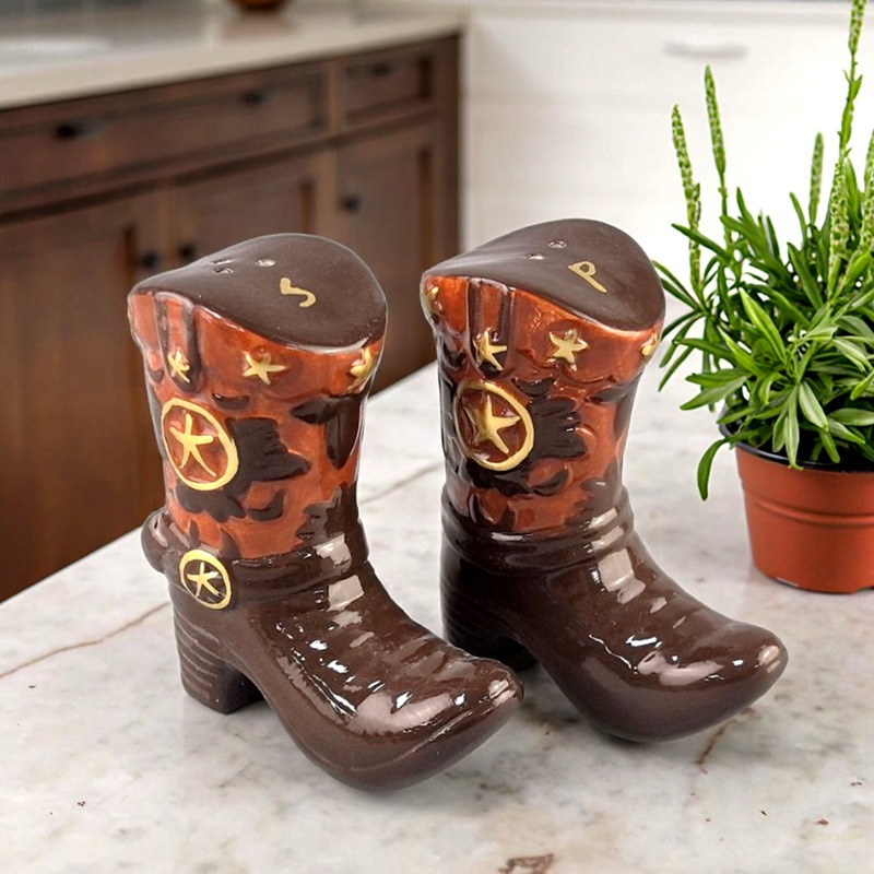Vintage Boots Ceramic Spice Ja - Food Storage Utensils recensione e prezzo