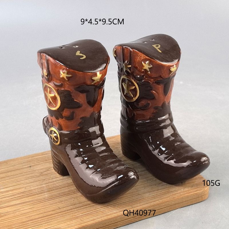 Vintage Boots Ceramic Spice Ja - Food Storage Utensils recensione e prezzo